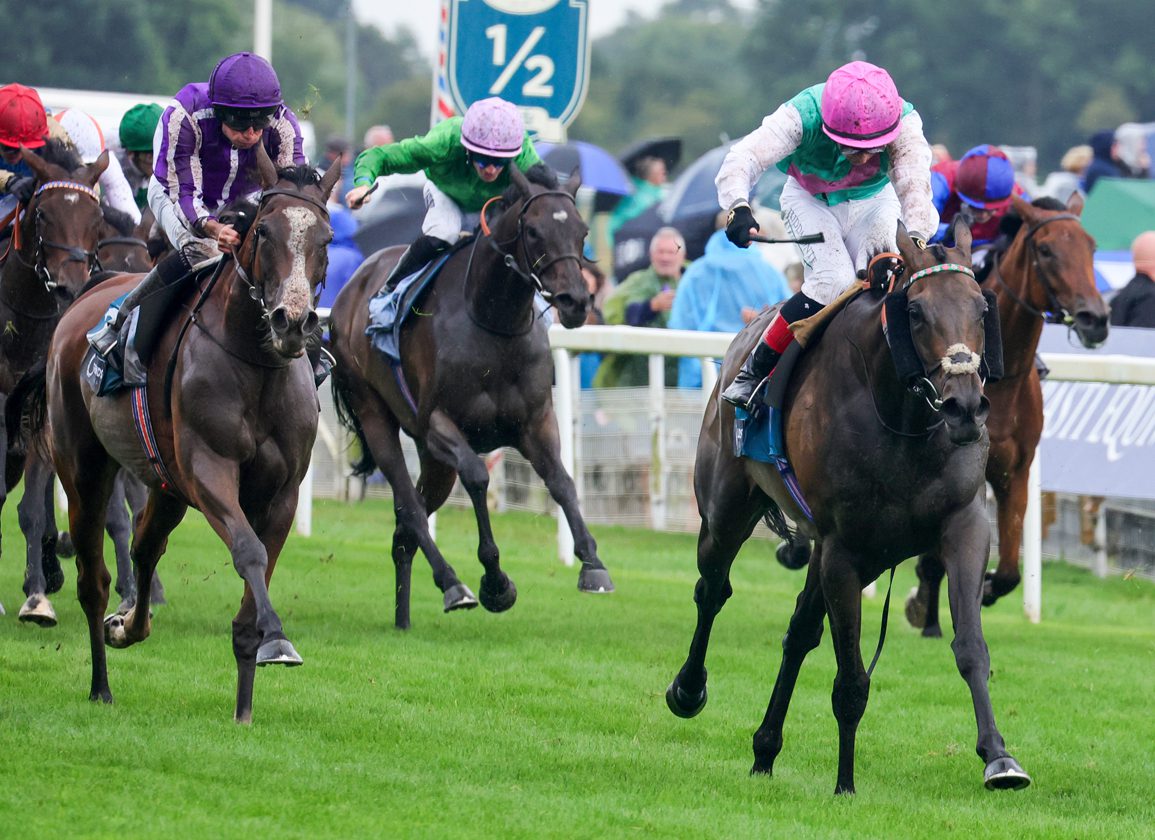 Juddmonte's Kalpana Clings On From Sparan Nua In Thrilling Yorkshire Oaks, Minnie Hauk Third